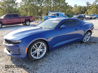 2020 Chevrolet Camaro 1LT z VIN 1G1FB1RS6L0106383, wystawiony jako Copart lot #50181605 z przebiegiem 70 625 mil mil oraz Czysty tytuł • Clean title. Historia ofert i sprzedaży dostępna na DreamBid. Obrazek 1.