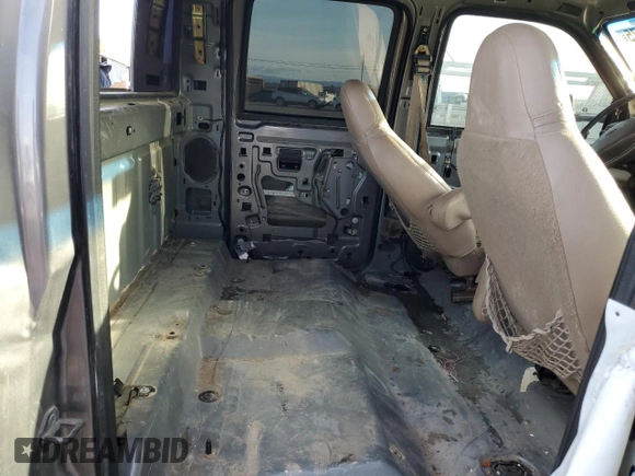 2002 Ford F-250 XL with VIN 1FTNW20F42EA12257, listed as a Copart auction lot 47253775 with 235,976 mi miles and Clean Title. Bid and sale history available at DreamBid. Image 11.