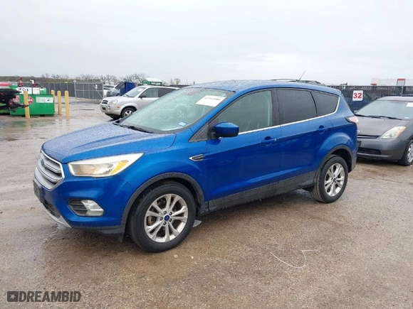 2017 Ford Escape SE with VIN 1FMCU0GD2HUC00663, listed as a IAAI auction lot 41911880 with 115,806 mi miles. Bid and sale history available at carsss.com. Image 2.