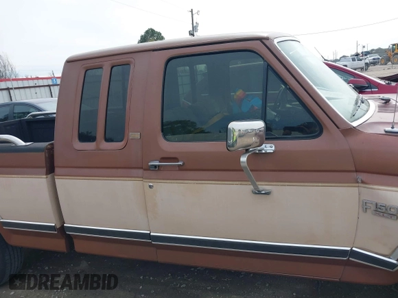 1986 Ford F-150 with VIN 1FTEX15N3GKB36066, listed as a IAAI auction lot 41217069 with 1 mi miles. Bid and sale history available at carsss.com. Image 13.