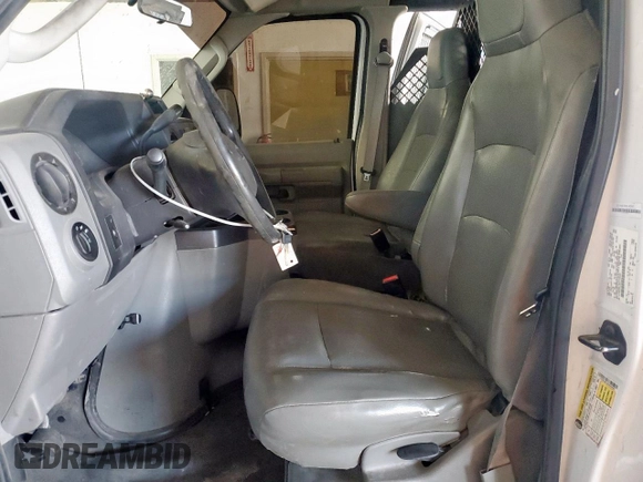 2014 Ford Econoline Cargo Commercial z VIN 1FTSS3EL2EDA59008, wystawiony jako Copart lot #55925255 z przebiegiem 224 761 mil mil oraz Czysty tytuł • Clean title. Historia ofert i sprzedaży dostępna na DreamBid. Obrazek 7.