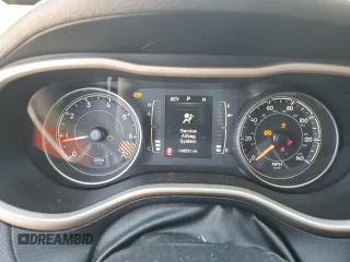 2015 Jeep Cherokee Sport с VIN 1C4PJLAB4FW531978, выставлен на аукционе Copart как лот 46999054 с пробегом 148 531 миль миль и Списание • Salvage title. История ставок и продаж доступна на DreamBid. Изображение 9.
