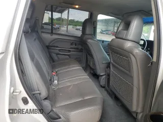2003 Honda Pilot EX z VIN 2HKYF18593H563871, wystawiony jako Copart lot #55968445 z przebiegiem 213 637 mil mil oraz Szkoda całkowita • Salvage title. Historia ofert i sprzedaży dostępna na DreamBid. Obrazek 10.