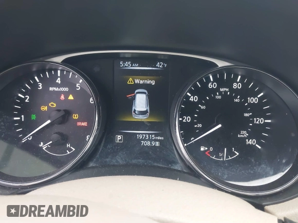 2014 Nissan Rogue SV with VIN 5N1AT2MV4EC750368, listed as a IAAI auction lot 41555157 with 197,315 mi miles. Bid and sale history available at carsss.com. Image 7.
