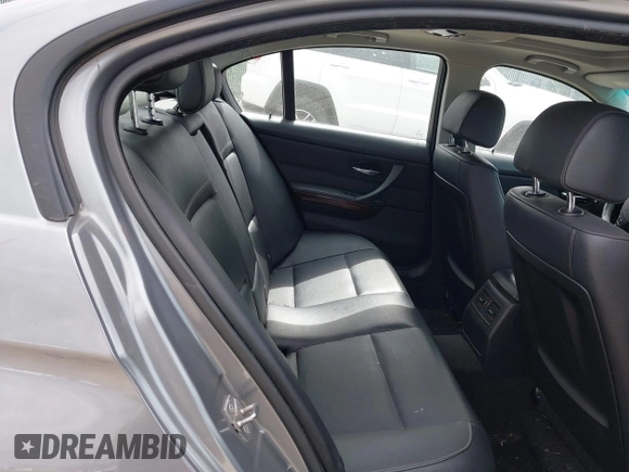 2010 BMW 3 Series 328i xDrive with VIN WBAPK5C54AA647104, listed as a IAAI auction lot 42059221 with 173,463 mi miles and . Bid and sale history available at DreamBid. Image 8.