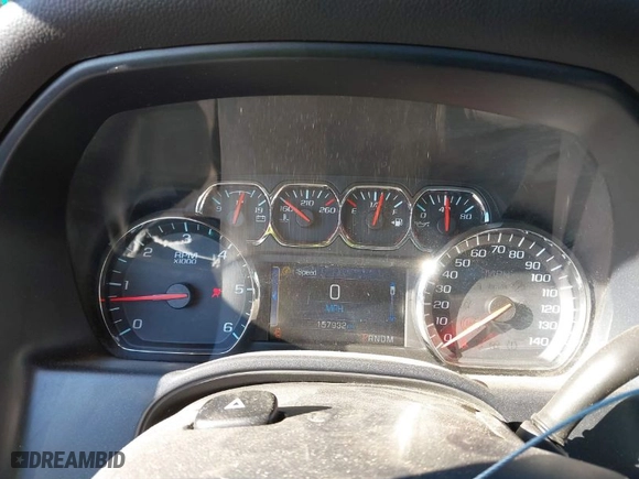 2014 Chevrolet Silverado 1500 LT with VIN 1GCVKREC7EZ107427, listed as a IAAI auction lot 41330419 with 157,932 mi miles. Bid and sale history available at carsss.com. Image 7.
