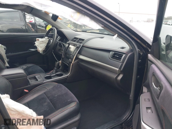2015 Toyota Camry XLE with VIN 4T1BF1FK9FU921085, listed as a IAAI auction lot 41376788 with 169,884 mi miles and . Bid and sale history available at DreamBid. Image 5.