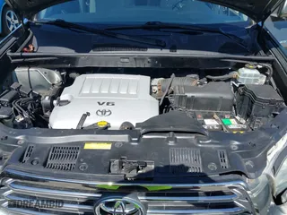 2009 Toyota Highlander Sport with VIN JTEES43A692121575, listed as a IAAI auction lot 42019383 with 171,076 mi miles. Bid and sale history available at carsss.com. Image 10.