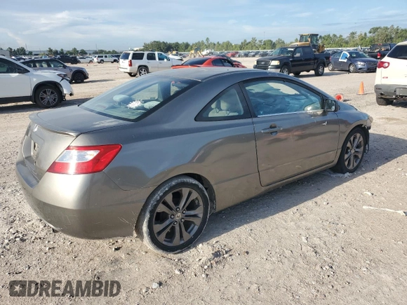 2006 Honda Civic Cpe LX with VIN 2HGFG12696H533306, listed as a Copart auction lot 68931064 with 161,681 mi miles and Salvage Title. Bid and sale history available at carsss.com. Image 3.