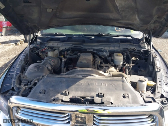 2014 Ram 2500 SLT with VIN 3C6UR5DLXEG280609, listed as a IAAI auction lot 41753347 with 167,000 mi miles. Bid and sale history available at carsss.com. Image 10.