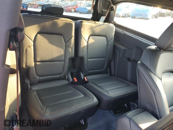 2023 Ford Bronco z VIN 1FMDE5CP6PLB70070, wystawiony jako Copart lot #73353684 z przebiegiem 6 810 mil mil oraz Czysty tytuł • Clean title. Historia ofert i sprzedaży dostępna na DreamBid. Obrazek 11.