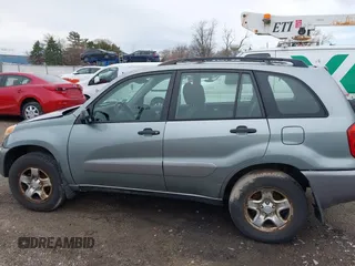2005 Toyota RAV4 with VIN JTEHD20V350054927, listed as a IAAI auction lot 41913257 with 216,442 mi miles. Bid and sale history available at carsss.com. Image 14.