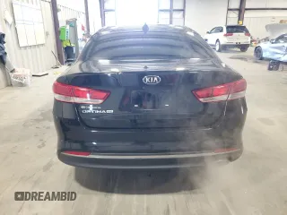 2016 Kia Optima LX z VIN 5XXGT4L35GG103586, wystawiony jako Copart lot #51571975 z przebiegiem 142 937 mil mil oraz Szkoda całkowita • Salvage title. Historia ofert i sprzedaży dostępna na DreamBid. Obrazek 6.