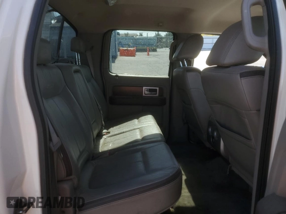 2009 Ford F-150 XL z VIN 1FTPW14V29FA61823, wystawiony jako Copart lot #50102805 z przebiegiem 242 529 mil mil oraz Czysty tytuł • Clean title. Historia ofert i sprzedaży dostępna na DreamBid. Obrazek 10.