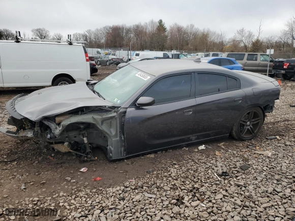 2016 Dodge Charger R/T with VIN 2C3CDXCT3GH178561, listed as a Copart auction lot 49450655 with 120,242 mi miles and Salvage Title. Bid and sale history available at carsss.com. Image 1.