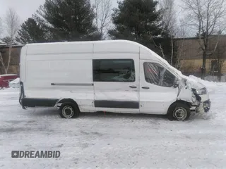 2021 Ford Transit Cargo with VIN 1FTBW3X89MKA61149, listed as a IAAI auction lot 41520778 with Not Provided miles. Bid and sale history available at carsss.com. Image 12.