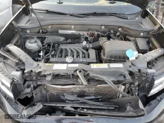 2021 Volkswagen Atlas 3.6L V6 SE w/Technology with VIN 1V2HR2CA2MC564468, listed as a Copart auction lot 41998125 with 69,795 mi miles and Salvage Title. Bid and sale history available at carsss.com. Image 12.