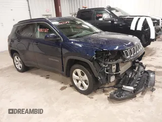 2020 Jeep Compass North z VIN 3C4NJDBB9LT124543, wystawiony jako IAAI lot #42323265 z przebiegiem 94 667 mil mil oraz . Historia ofert i sprzedaży dostępna na DreamBid. Obrazek 1.