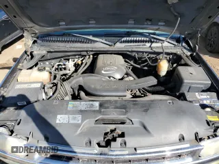 2002 Chevrolet Suburban LS with VIN 3GNFK16Z12G273440, listed as a Copart auction lot 72806534 with 214,158 mi miles and Salvage Title. Bid and sale history available at carsss.com. Image 12.