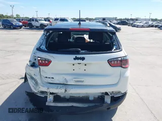 2021 Jeep Compass Latitude with VIN 3C4NJDBB7MT566237, listed as a IAAI auction lot 41747738 with 33,395 mi miles and . Bid and sale history available at DreamBid. Image 17.