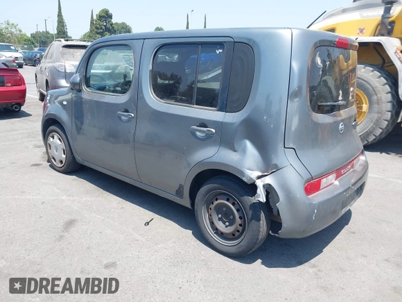 2011 Nissan Cube S z VIN JN8AZ2KR0BT213764, wystawiony jako IAAI lot #42471649 z przebiegiem 180 669 mil mil oraz . Historia ofert i sprzedaży dostępna na DreamBid. Obrazek 3.