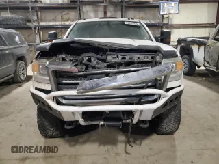 2015 GMC Sierra 2500HD SLT with VIN 1GT12ZE88FF598796, listed as a Copart auction lot 88083535 with Not provided miles and Salvage title. Bid and sale history available at DreamBid. Image 5.