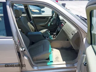 2000 Mercedes-Benz C 230 Kompressor с VIN WDBHA24G1YA812740, выставлен на аукционе IAAI как лот 42655424 с пробегом 227 815 миль миль и . История ставок и продаж доступна на DreamBid. Изображение 5.