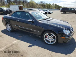 2007 Mercedes-Benz CLK 350 z VIN WDBTK56F87T075729, wystawiony jako Copart lot #55878175 z przebiegiem 123 584 mil mil oraz Czysty tytuł • Clean title. Historia ofert i sprzedaży dostępna na DreamBid. Obrazek 4.
