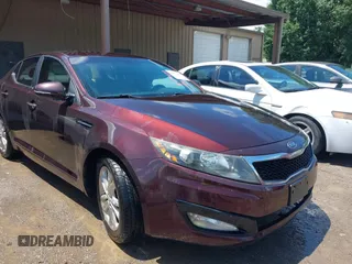 2012 Kia Optima EX z VIN 5XXGN4A72CG048847, wystawiony jako IAAI lot #42374477 z przebiegiem 227 618 mil mil oraz . Historia ofert i sprzedaży dostępna na DreamBid. Obrazek 1.