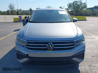 2024 Volkswagen Tiguan S with VIN 3VVRB7AX6RM030444, listed as a IAAI auction lot 41757576 with 41,717 mi miles. Bid and sale history available at carsss.com. Image 11.