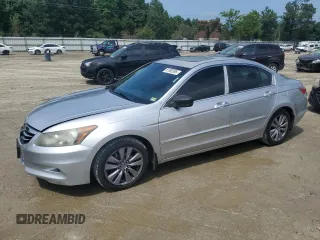 2011 Honda Accord EX-L with VIN 1HGCP3F89BA000682, listed as a Copart auction lot 61392095 with 191,690 mi miles and Clean title. Bid and sale history available at DreamBid. Image 1.