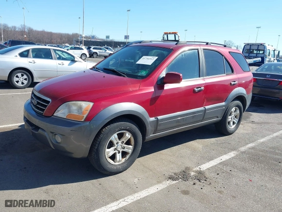 2008 Kia Sorento EX with VIN KNDJC736385860784, listed as a IAAI auction lot 41756912 with 115,103 mi miles. Bid and sale history available at carsss.com. Image 2.