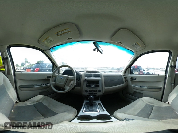 2008 Ford Escape XLT with VIN 1FMCU93188KD05798, listed as a IAAI auction lot 42497044 with 215,954 mi miles and . Bid and sale history available at DreamBid. Image 18.