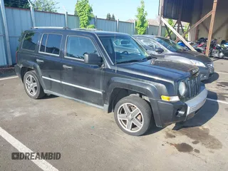 2009 Jeep Patriot Limited z VIN 1J4FF48B69D216909, wystawiony jako IAAI lot #42165039 z przebiegiem 113 105 mil mil oraz . Historia ofert i sprzedaży dostępna na DreamBid. Obrazek 1.
