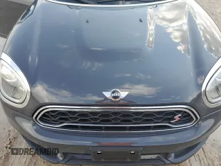 2018 MINI Countryman Cooper S with VIN WMZYT3C37J3E93292, listed as a Copart auction lot 79244474 with 31,582 mi miles and Salvage Title. Bid and sale history available at carsss.com. Image 12.