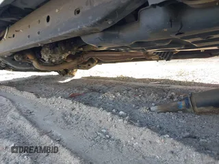 2019 Toyota Tacoma SR z VIN 3TMCZ5AN5KM249582, wystawiony jako IAAI lot #41925752 z przebiegiem 108 417 mil mil oraz . Historia ofert i sprzedaży dostępna na DreamBid. Obrazek 12.