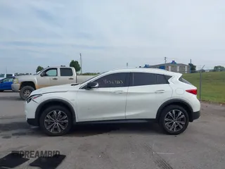 2018 Infiniti QX30 Premium with VIN SJKCH5CR5JA043013, listed as a IAAI auction lot 40327823 with 78,630 mi miles and . Bid and sale history available at DreamBid. Image 14.