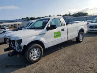 2013 Ford F-150 XL with VIN 1FTMF1CM4DKG33728, listed as a Copart auction lot 64748875 with 61,417 mi miles and Salvage title. Bid and sale history available at DreamBid. Image 1.