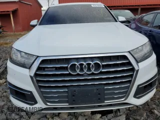 2017 Audi Q7 Premium Plus with VIN WA1LAAF76HD018067, listed as a Copart auction lot 47616985 with 138,717 mi miles and Salvage title. Bid and sale history available at DreamBid. Image 5.