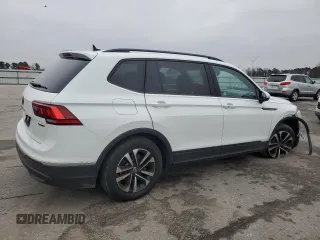 2022 Volkswagen Tiguan S with VIN 3VV0B7AX7NM026759, listed as a Copart auction lot 45546335 with 32,349 mi miles and Salvage Title. Bid and sale history available at carsss.com. Image 3.