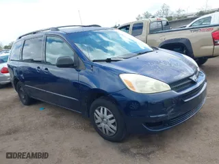 2004 Toyota Sienna CE with VIN 5TDZA23C54S127108, listed as a IAAI auction lot 41949537 with 293,299 mi miles. Bid and sale history available at carsss.com. Image 1.
