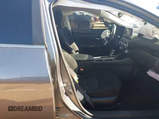 2024 Nissan Sentra SV with VIN 3N1AB8CV5RY329349, listed as a IAAI auction lot 42229574 with 17,378 mi miles and . Bid and sale history available at DreamBid. Image 5.