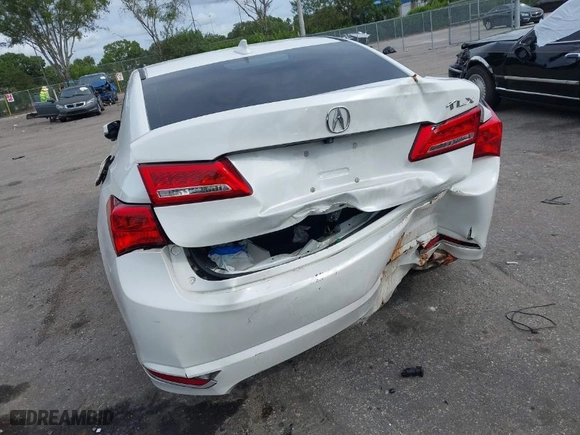 2020 Acura TLX with VIN 19UUB1F33LA001937, listed as a IAAI auction lot 40716068 with 51,973 mi miles. Bid and sale history available at carsss.com. Image 6.
