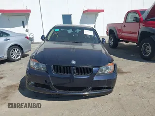 2007 BMW 3 Series 328i with VIN WBAVC53537FZ80622, listed as a IAAI auction lot 41923438 with 112,954 mi miles and . Bid and sale history available at carsss.com. Image 13.