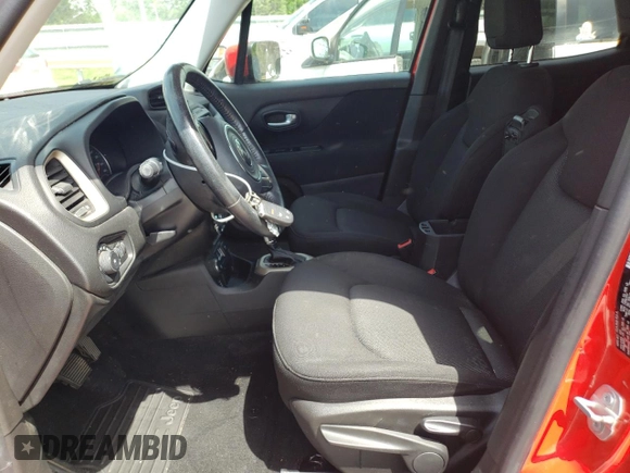 2015 Jeep Renegade Latitude z VIN ZACCJBBT8FPC34032, wystawiony jako Copart lot #56787175 z przebiegiem 106 252 mil mil oraz Szkoda całkowita • Salvage title. Historia ofert i sprzedaży dostępna na DreamBid. Obrazek 7.