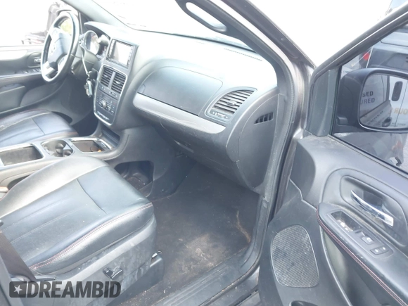 2016 Dodge Grand Caravan R/T with VIN 2C4RDGEG0GR365935, listed as a IAAI auction lot 41986129 with 133,315 mi miles and . Bid and sale history available at DreamBid. Image 5.