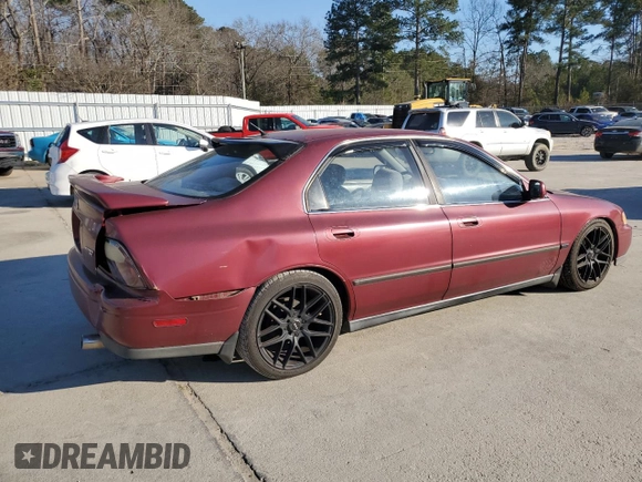 1995 Honda Accord LX with VIN JHMCD563XSC052199, listed as a Copart auction lot 45469205 with 333,643 mi miles and Salvage Title. Bid and sale history available at carsss.com. Image 3.