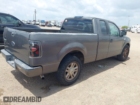 2004 Ford F-150 STX with VIN 1FTRX12WX4FA28000, listed as a IAAI auction lot 42467599 with 118,326 mi miles and . Bid and sale history available at DreamBid. Image 4.