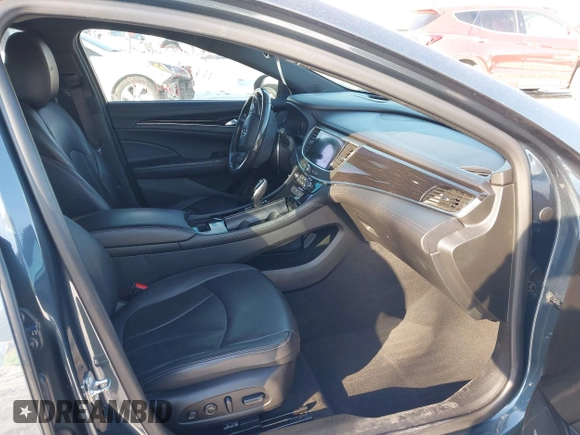 2019 Buick LaCrosse Avenir with VIN 1G4ZU5SS2KU119070, listed as a IAAI auction lot 41640533 with 65,558 mi miles. Bid and sale history available at carsss.com. Image 5.