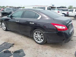 2010 Nissan Maxima 3.5 S with VIN 1N4AA5AP0AC868662, listed as a IAAI auction lot 41890697 with 160,105 mi miles. Bid and sale history available at carsss.com. Image 3.